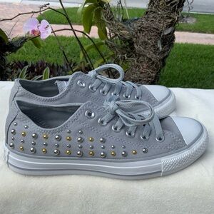 NEW Converse Chuck Taylor All Star Women's Size 6.5 Gray Sliver & Gold Studded